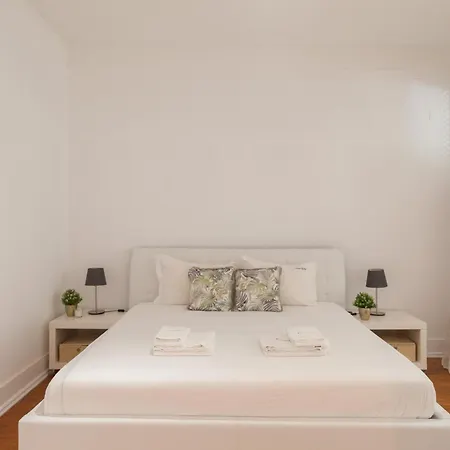 Flh Attractive Marques De Pombal Flat Apartamento